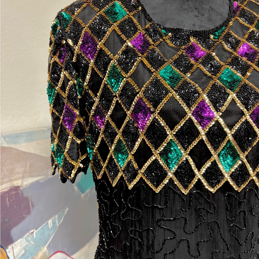 Elegant Black and Gold Sequin Midi Dress
